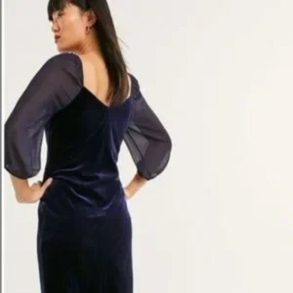Sweetheart neckline Velvet Dress in Blue Saphire with sheer sleeves - Picture 1 of 9